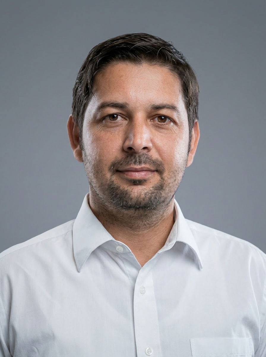 Arif Hussain